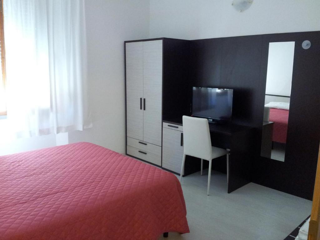 Bed and Breakfast Tellus Сатурния Номер фото